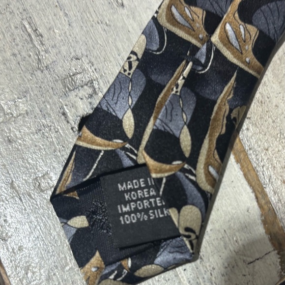 Vintage Beatles The Rubber Sole Album Neck Tie - Picture 5 of 7